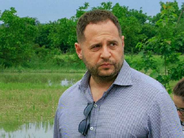 Отставка Богдана: в сети обсуждают назначение главой ОП Ермака