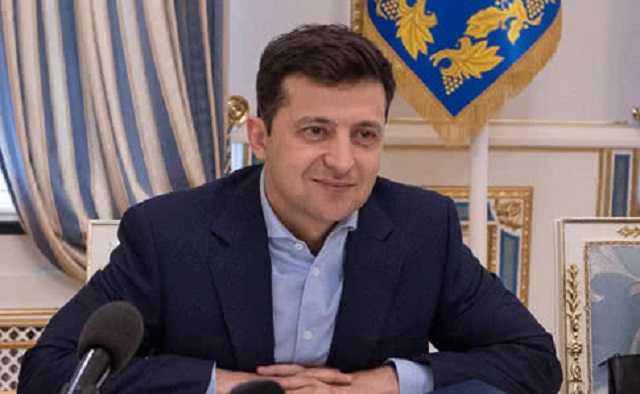 Зеленский анонсировал масштабную чистку "слуг народа"