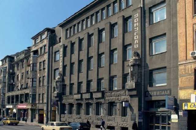 Харьковских налоговиков подозревают в незаконной продаже памятника архитектуры