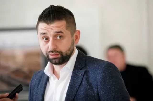 "Я плохой человек!" Арахамию поймали на злостном нарушении, он пообещал повторить: видеофакт