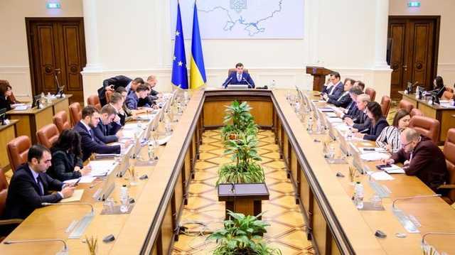 За подготовку своего годового отчета о работе Кабмин заплатил частной фирме десятки тысяч