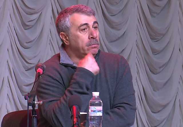 Только если будете целоваться: Комаровский рассказал санжарцам, почему им не угрожает коронавирус