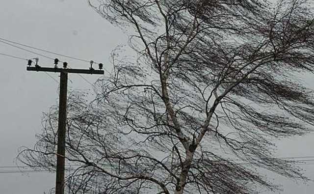 Негода в Україні: один загиблий, четверо поранених