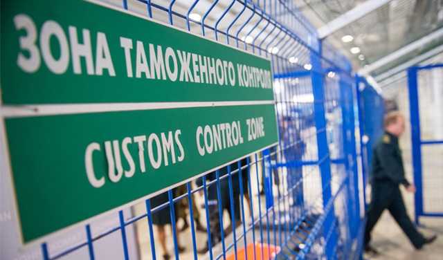 Заместитель Нефьодова Роберт Зелди лоббирует скандального таможенника Негрича на Закарпатье