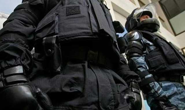 У сына экс-главы Конституционного суда прошли обыски