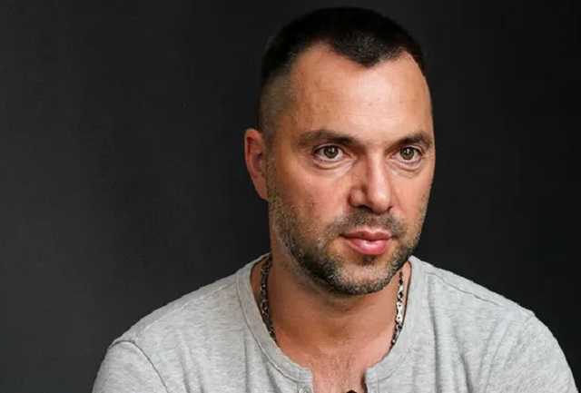 "Ничего не поделать": Арестович сделал прогноз о будущем Украины и высказался о развале
