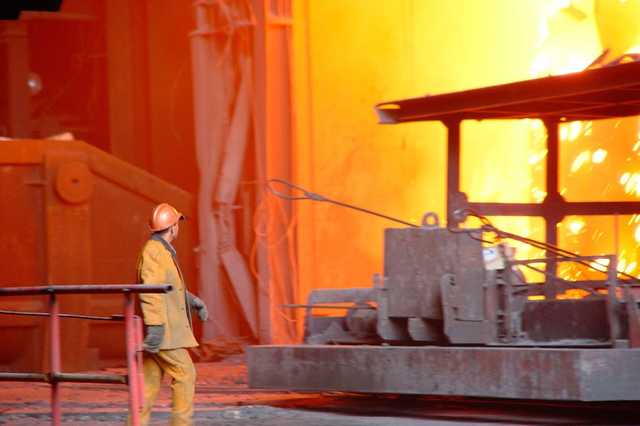 Падіння промисловості у січні склало 5,1%, — Держстат