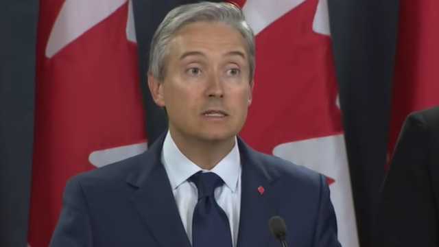 Министр иностранных дел Канады посетит Украину