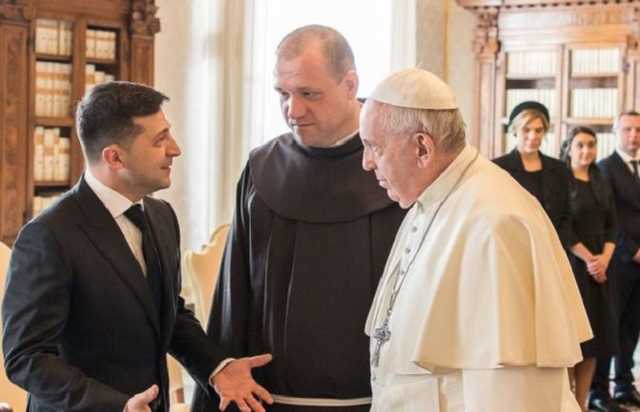 Папа Римський Франциск захворів після зустрічі з парафіянами