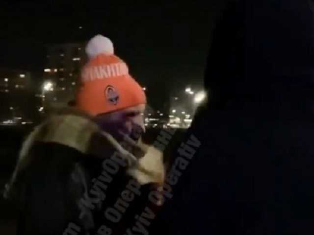 Спасителем людей, упавших в авто в Русановский канал в Киеве, оказался прокурор