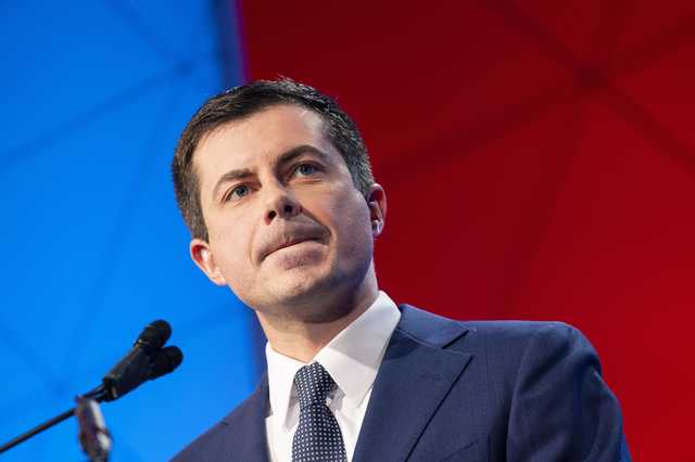 Выборы в США: кандидат-гей вышел из президентской гонки