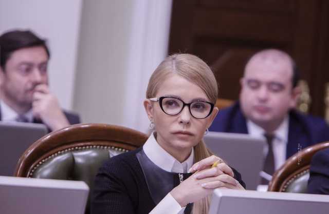Зе-власть «докерувалась», страну спасет только быстрая смена курса — Тимошенко