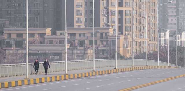 Коронавирус превратил Ухань в город-призрак: впечатляющее видео