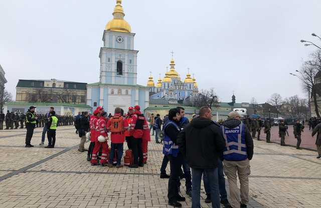 В Киеве на Михайловской площади стартовал Марш против абортов