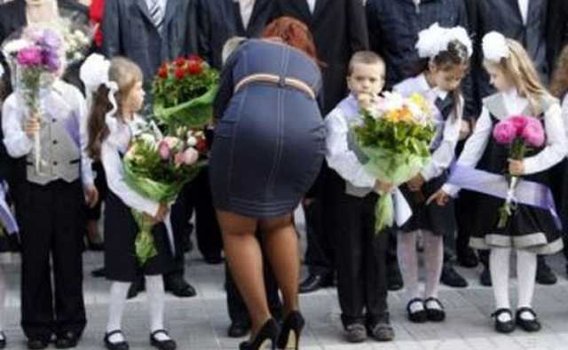 Родителей оштрафуют за поведение детей в школах: детали законопроекта