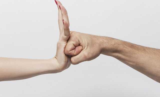 “Секс без згоди – це зґвалтування”: РЄ закликає країни ратифікувати Стамбульську конвенцію