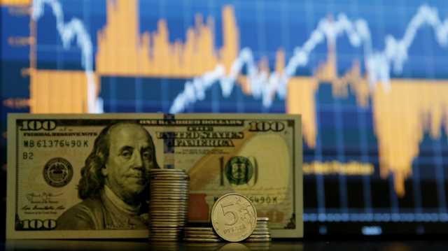 Российский рубль обвалился из-за резкого снижения стоимости нефти