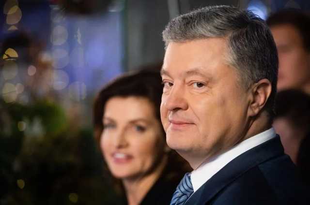 СМИ: Порошенко готовится к бегству из Украины