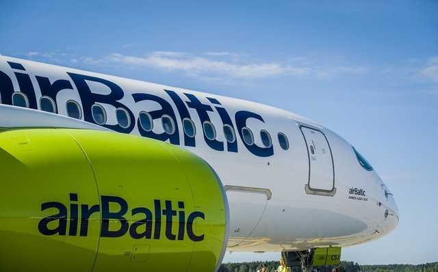 Авиакомпания AirBaltic объявила о сокращении каждого пятого сотрудника из-за коронавируса