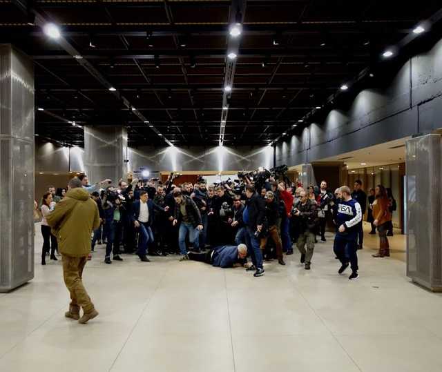 Вот так бывает с «очень скверными юмористами»