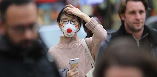 Больные коронавирусом могут быть заразными более месяца — Bloomberg