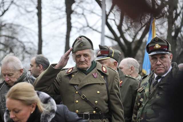 В Риге из-за коронавируса отменили шествие сторонников легионеров СС