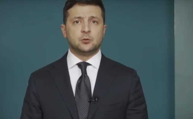Зеленский возглавил Совет по борьбе с коронавирусом
