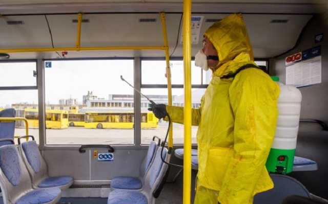 Транспорт ушел на карантин: как Украина будет жить с сегодняшнего дня