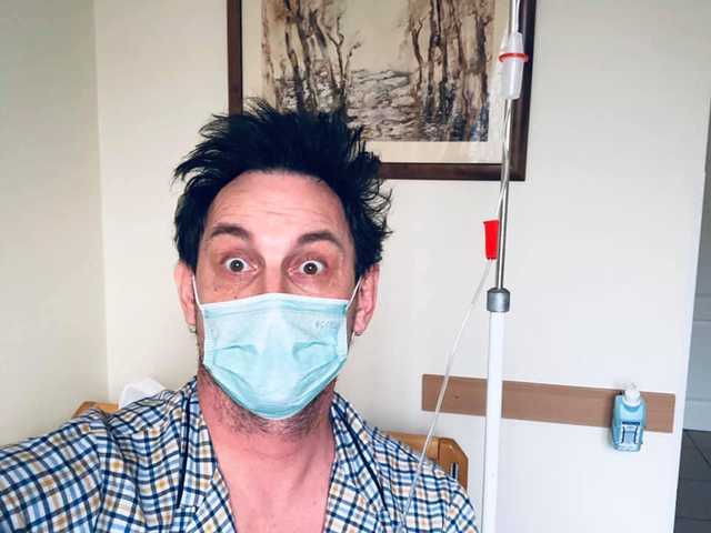 Украинский музыкант после Италии попал в больницу с подозрением на коронавирус