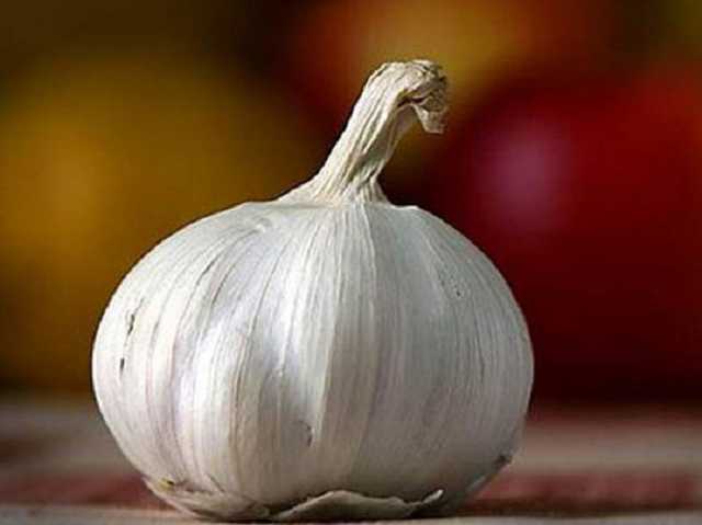 Чеснок не поможет: МОЗ развенчал миф о борьбе с COVID-19