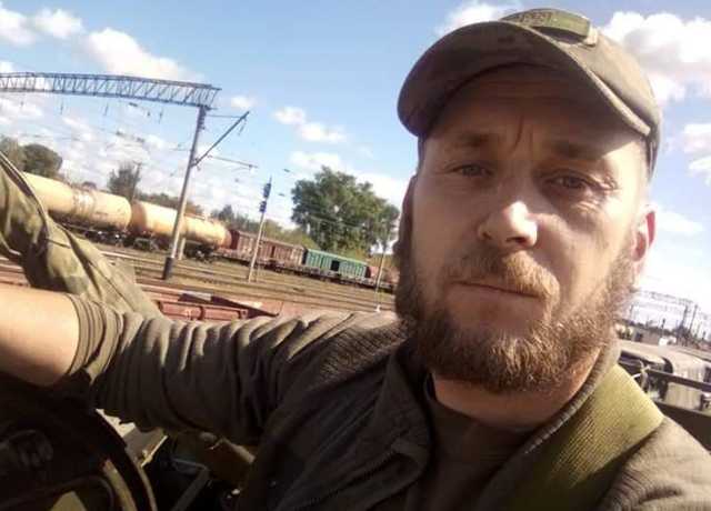 Залишилася маленька донька: на Донбасі загинув український Герой Олексій Золін