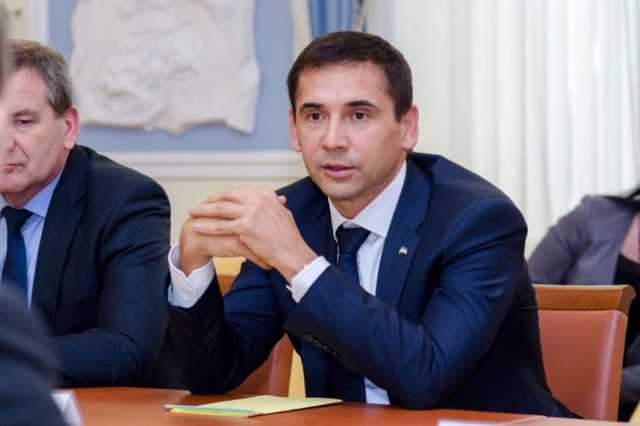 У жены высокопоставленного чиновника обнаружили коронавирус