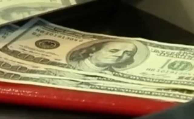 В «Слуге народа» сделали заявление о дефиците долларов и евро