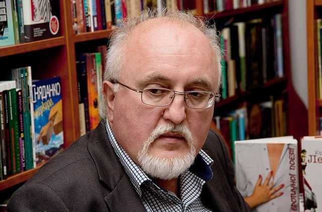 Письменник: Через два тижні у нас буде Італія. Бо живемо в середовищі придурків