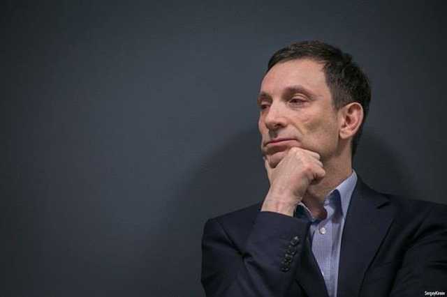 Зеленский может уйти в отставку, а премьером стать Медведчук – Портников