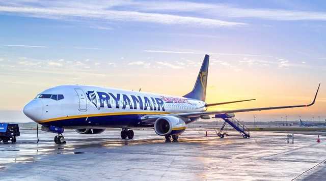 Ryanair        