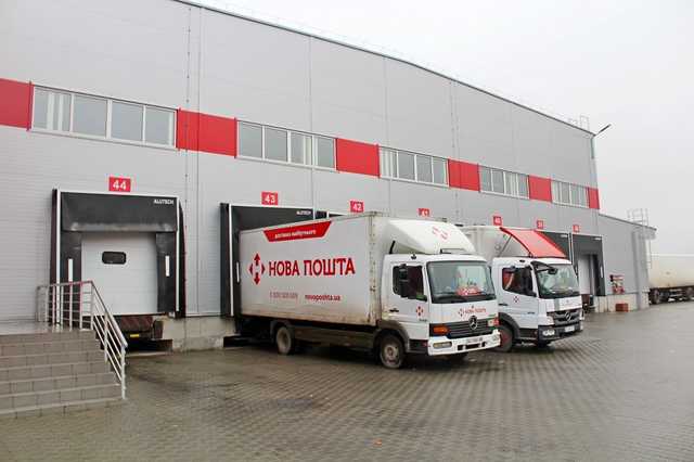 В Киеве пьяный водитель “Новой почты” заявил, что боролся с коронавирусом