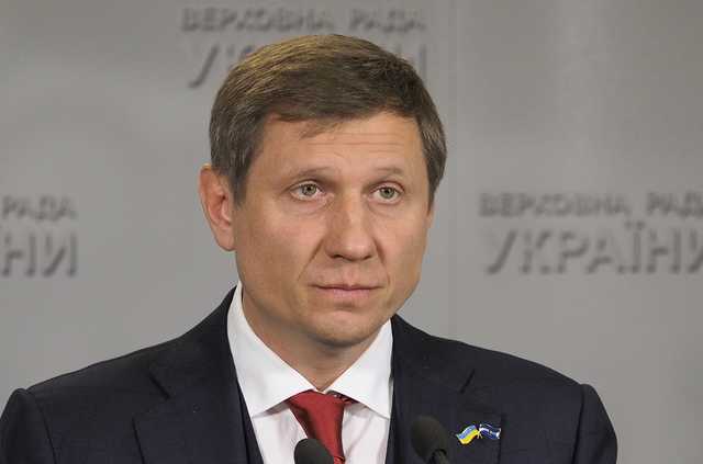 “Медсестры падают, людей все привозят”: Шахов рассказал об условиях лечения в киевской больнице