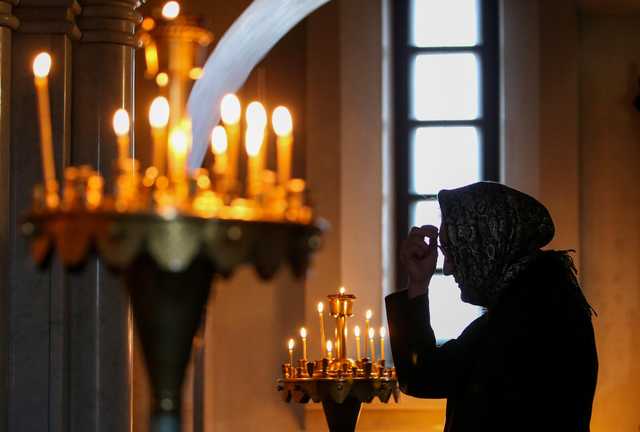 COVID-19 та церковні обряди: на Бога надійся, та глузд не губи