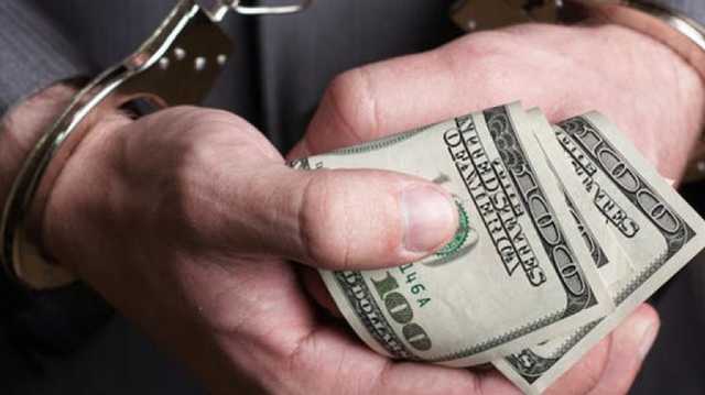 В Киеве на взятке в 70 тысяч попался проректор академии