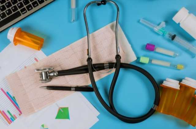 Ученые вычислили средний возраст заболевших и умерших от коронавируса