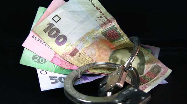 В Украине развернули аферу на коронавирусе: С карточек пенсионеров снимают 1000 гривен