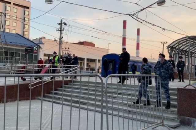 Из Москвы в Киев отправился поезд с эвакуированными украинцами