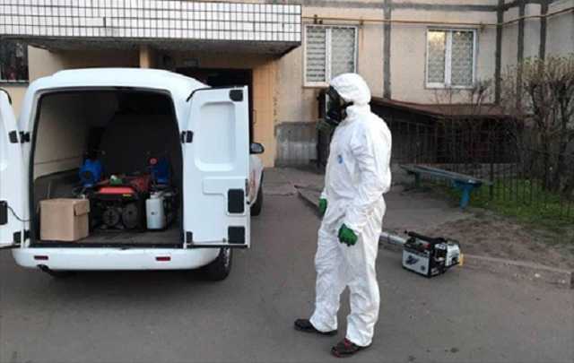 Кам’янку після масового спалаху COVID-19 заблокували, в місті вводять комендантську годину