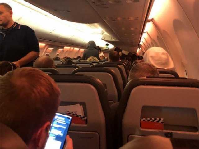 Украинцы эвакуированные из Катара отказались от обсервации и устроили протест