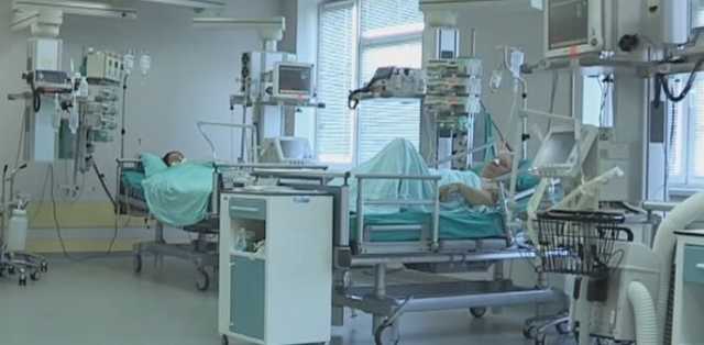 Семь десятков украинцев заразились COVID-19 за сутки