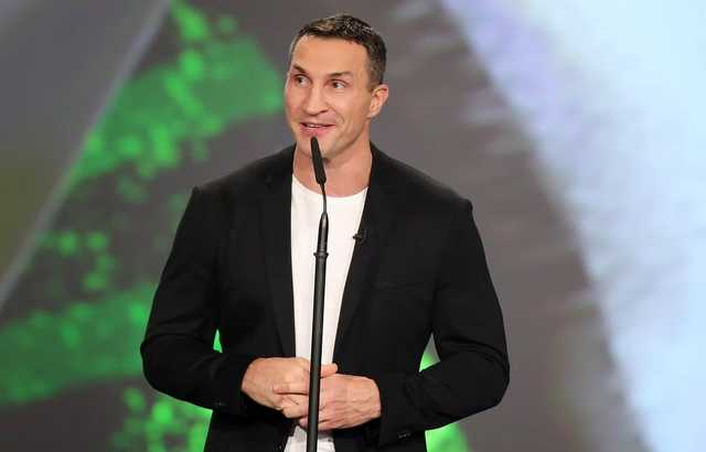 Никакая встреча не стоит того: Владимир Кличко записал эмоциональное обращение к украинцам