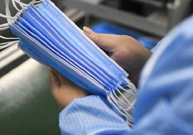 Кличко показал, где в Киеве можно купить дешевые маски