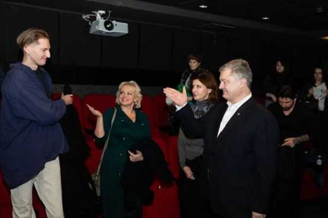 "Пьяный президент Украины": Порошенко унизили на собственном телеканале