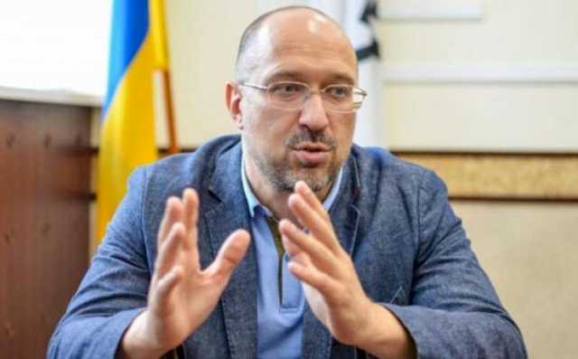 Карантин в Украине: Кабмин назвал возможную дату послабления ограничительных мер